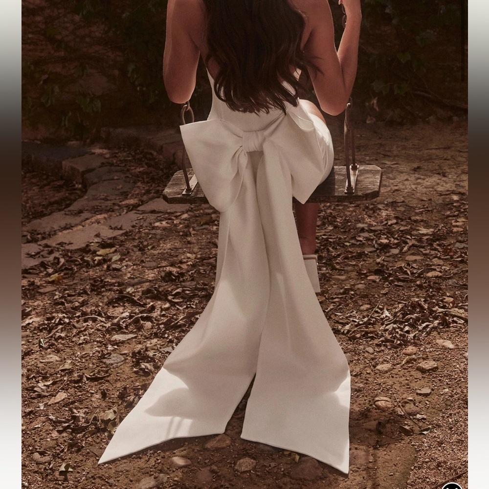 Meshki Meredith Strapless Bow Mini Dress - White new with tags size small